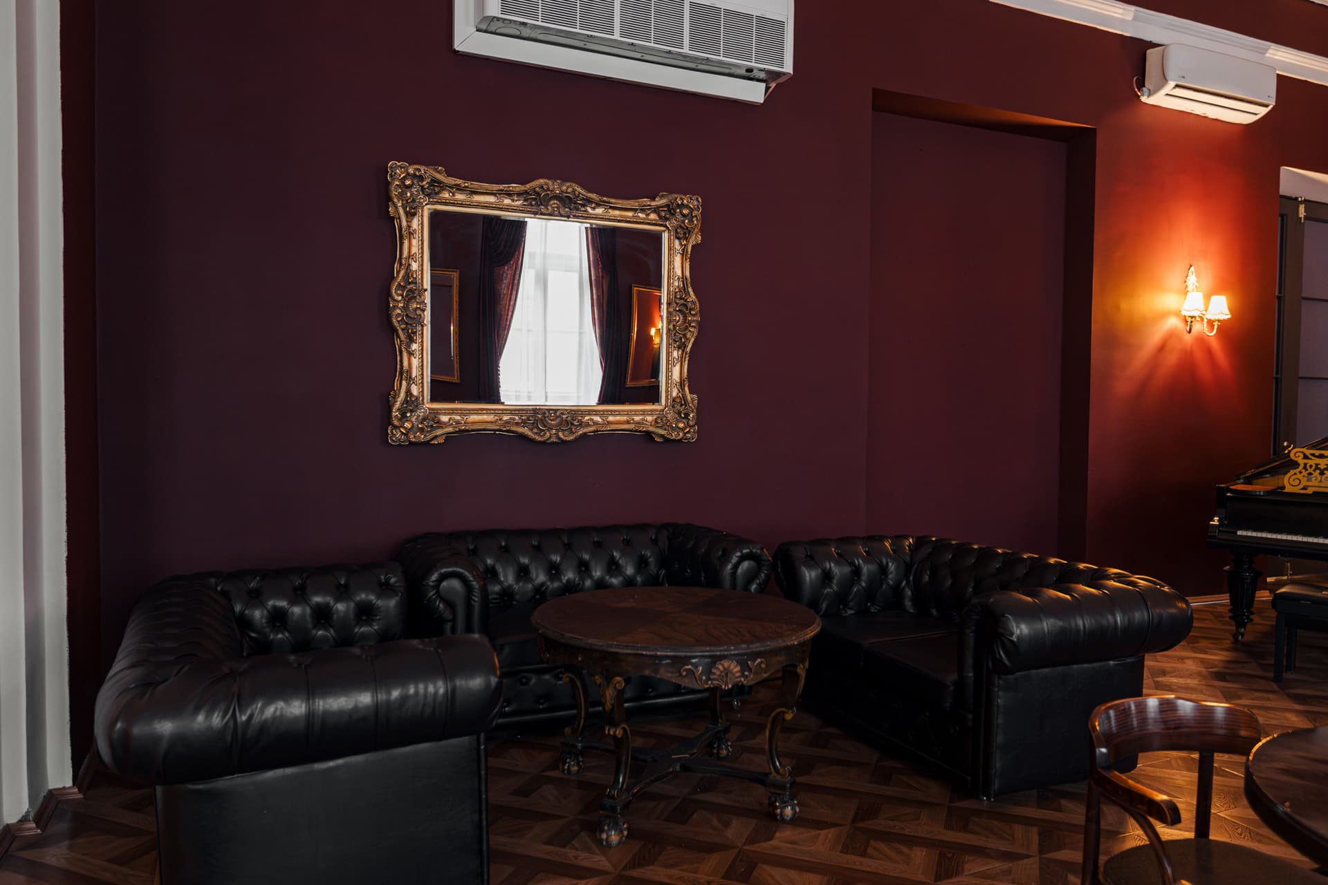 Дворец Кваернги